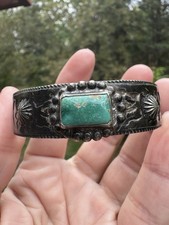 NATIVE AMERICAN NAVAJO TURQUOISE & STERLING FRED HARVEY ERA CUFF