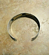 VERY OLD  Fred Harvey Era Navajo Sterling Silver REVERSE PUNCH Design Bracelet - Additional view 9