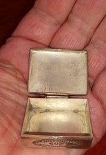 Vintage Fred Harvey Era Navajo Sterling Turquoise Stamped Pill Box Hinged - Additional view 4