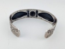 Vtg c1920's Navajo Fred Harvey Era Ingot Silver Repousse Cuff Bracelet Sz 6⅝ - Additional view 4