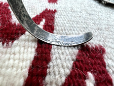 RARE vtg FRED HARVEY ERA BOWTIE CUFF bracelet sterling SILVER ARROW SHOP 6.5