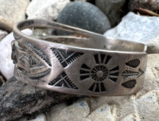 OLD PAWN FRED HARVEY ERA THUNDERBIRD CUFF sterling silver 6 1/4