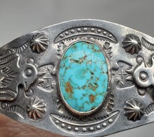 Vtg. Navajo Fred Harvey Era Turquoise Thunderbird Stamped  Concho Cuff Bracelet - Additional view 3