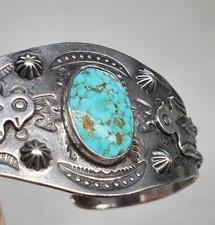 Vtg. Navajo Fred Harvey Era Turquoise Thunderbird Stamped  Concho Cuff Bracelet - Additional view 5