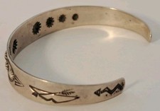 Vintage Navajo Fred Harvey ERA Sterling Silver Turquoise Stamped Cuff Bracelet - Additional view 3