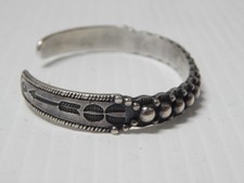 VINTAGE HARVEY STYLE NAVAJO INDIAN INGOT STERLING SILVER BRACELET