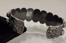 Vintage Fred Harvey Era Navajo Sterling Stamped Double Row Ball Cuff Bracelet - Additional view 6