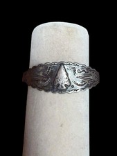 1940s Fred Harvey Navajo Coin Silver Stamped Arrow & Thunderbird Cuff Bracelet - Additional view 2
