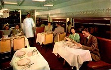RAILROADS, Dining Car of Santa Fe El Capitan TRAIN Postcard - Fred Harvey