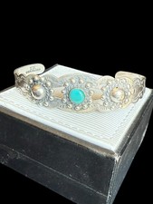 Vintage Native American Fred Harvey Era Signed Coin Silver Turquoise Cuff - Additional view 1