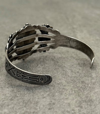 Vintage Fred Harvey Era Navajo CERRILLOS Turquoise Split Shank Sterling Bracelet - Additional view 6