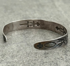 Vintage Fred Harvey Era Navajo Turquoise Gila monster Coin silver Bracelet - Additional view 8