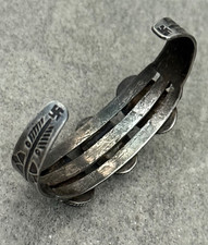 VTG Fred Harvey era Navajo WHIRLING LOG EAGLE FEATHERS Silver Turquoise Bracelet - Additional view 11
