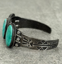 VTG Fred Harvey era Navajo WHIRLING LOG EAGLE FEATHERS Silver Turquoise Bracelet - Additional view 6
