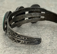 VTG Fred Harvey era Navajo WHIRLING LOG EAGLE FEATHERS Silver Turquoise Bracelet - Additional view 7
