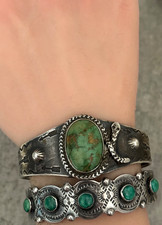 EARLY FRED HARVEY Navajo Turquoise RATTLESNAKE WHIRLING LOG Silver bracelet 47+g - Additional view 2