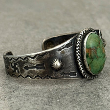 EARLY FRED HARVEY Navajo Turquoise RATTLESNAKE WHIRLING LOG Silver bracelet 47+g - Additional view 3
