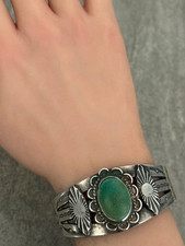 Old VTG FRED HARVEY ERA HAND STAMPED NAVAJO Turquoise Silver Bracelet 37g 7 in - Additional view 4
