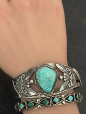 Old Fred Harvey era PRETTY GIRL Navajo Royston Turquoise Sterling Bracelet 32.5g - Additional view 1