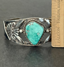 Old Fred Harvey era PRETTY GIRL Navajo Royston Turquoise Sterling Bracelet 32.5g - Additional view 8