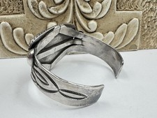 Old Fred Harvey Era Navajo Sterling Petrified Wood Cuff Bracelet 46g - Additional view 6