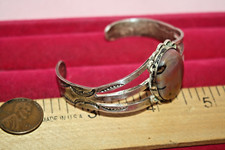 Old Fred Harvey Era Native American Sterling Silver Stamped Cuff Bracelet Agate? - Additional view 1