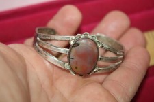 Old Fred Harvey Era Native American Sterling Silver Stamped Cuff Bracelet Agate? - Additional view 7