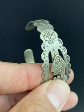 Fred Harvey Style Native American Style Turquoise Alpaca Silver Cuff Bracelet - Additional view 5