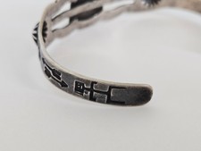 Fred Harvey Era Sterling Silver Turquoise Stamped Details Thunderbird Bracelet - Additional view 8