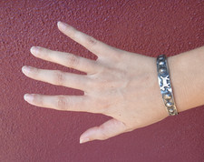 VINTAGE FRED HARVEY ERA NAVAJO INDIAN SILVER DOG CUFF BRACELET - Additional view 4