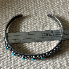 Fred Harvey Era Zuni Turquoise Flowers Stamped Sterling Silver Cuff Bracelet - Additional view 5