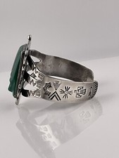 Vintage FRED HARVEY Navajo Carved Onyx Face Sterling silver Bracelet - Additional view 7