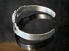 Vintage Fred Harvey Era Turquoise Thunderbird Sterling Silver Bracelet Cuff - Additional view 6