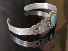 Vintage Fred Harvey Era Turquoise Thunderbird Sterling Silver Bracelet Cuff - Additional view 7