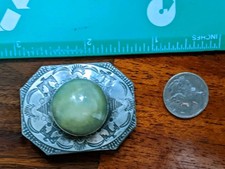 Vintage Navajo Fred Harvey Era Sterling Silver Green Agate Stamped Brooch Pin - Additional view 2