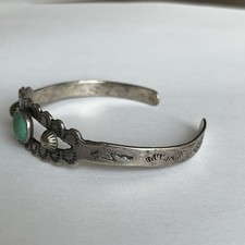 Fred Harvey Era Turquoise Lighting Snake Sterling Cuff Bracelet - Additional view 3