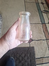 FRED HARVEY HALF PINT EMBOSSED MILK BOTTLE RAILROAD New Mexico Estate  - Additional view 5