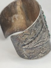 Vintage Early Fred Harvey Large Green Rhinestone Cuff Bracelet - Additional view 6