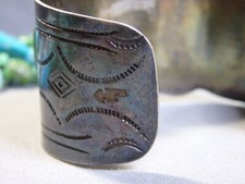 Fred Harvey Era NAVAJO Natural CERRILLOS TURQUOISE Sterling Silver Bracelet - Additional view 9