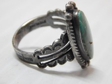 VINTAGE NAVAJO INDIAN 1930s FRED HARVEY STERLING SILVER TURQUOISE RING SZ: 4 3/4 - Additional view 1
