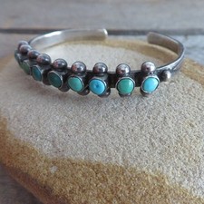 Vintage Native American Fred Harvey Turquoise Sterling Row Bracelet - Additional view 1