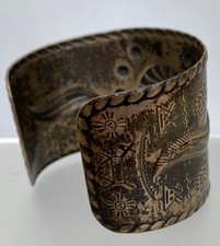 Fred Harvey Era Sterling Silver Stamped Cuff Bracelet 46g - Additional view 4