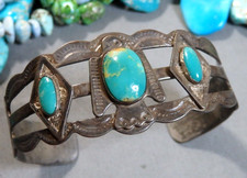 Fred HarveyEra NAVAJO Nevada TURQUOISE Sterling Silver THUNDERBIRD Cuff Bracelet