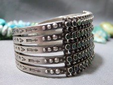 Fred Harvey Era ZUNI Natural TURQUOISE Coin Silver SNAKE EYES 87g Bracelet CUFF - Additional view 4