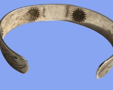 VTG Fred Harvey Era Sterling Silver WHIRLING LOG Repousse Cuff Bracelet WOW! - Additional view 4