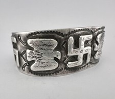 1930's Navajo Fred Harvey Silver Stamped Whirling Log Thunderbird Cuff Bracelet - Additional view 1