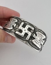 1930's Navajo Fred Harvey Silver Stamped Whirling Log Thunderbird Cuff Bracelet - Additional view 11