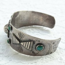 Vintage Fred Harvey Era Navajo Green Turquoise Thunderbird Cuff Bracelet T Bird - Additional view 4