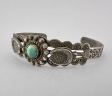 Fred Harvey Era Navajo Sterling Silver Cerrillos Turquoise Arrow Cuff Bracelet - Additional view 2