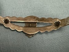 VINTAGE FRED HARVEY ERA STERLING TURQUOISE LIGHTNING / SUN STAMPED BRACELET - Additional view 9